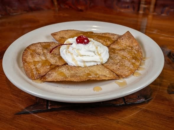 Sopapillas.