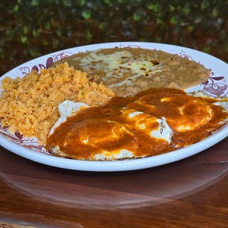 Lunch Huevos Rancheros