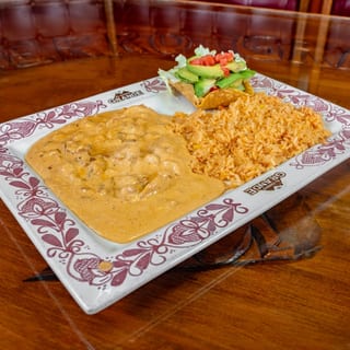 Lunch- Pollo a La Crema