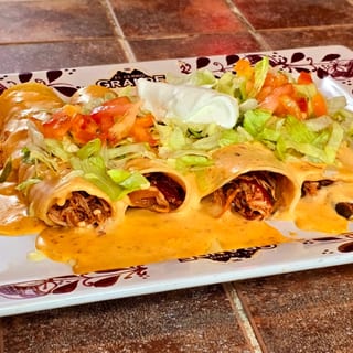Enchiladas Blancas